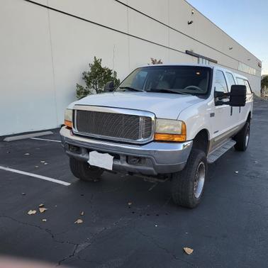 Photo 2 of 12 of 2000 Ford F-350 Lariat Crew Cab Super Duty